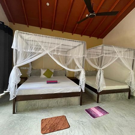 Mango Tree House Hotel Udawalawe Bagian luar foto